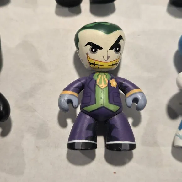 Mezco Mini Mez-Itz DC Comics Figure Lot - 15 Figures Inc. Rare Variants & Batman - Picture 11 of 16